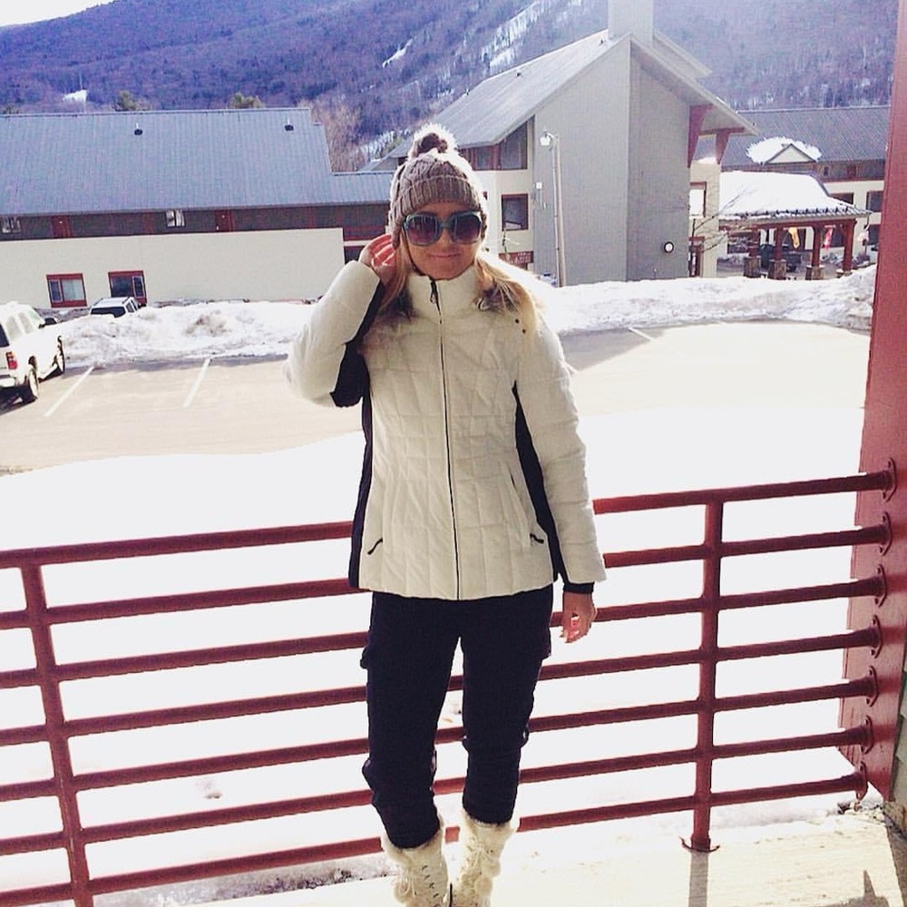 ❄️ H&M GREY WOOL BLEND FAUX FUR POM POM CABLE KNIT WINTER HAT! - Picture 3 of 15